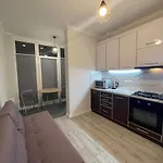 Apartment Квартира По Вул Шевченка Семицвіт , Британія, Шоколад *