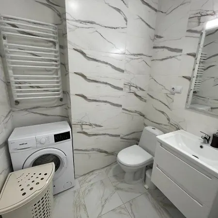 по вул шевченка семицвіт , британія, шоколад Apartment *