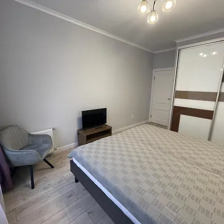 Apartamento семицвіт House з кондиціонером *