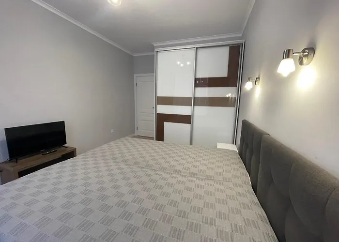 Apartamento семицвіт House з кондиціонером