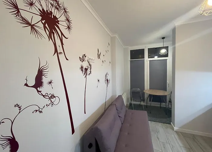 семицвіт House з кондиціонером Apartamento Lviv