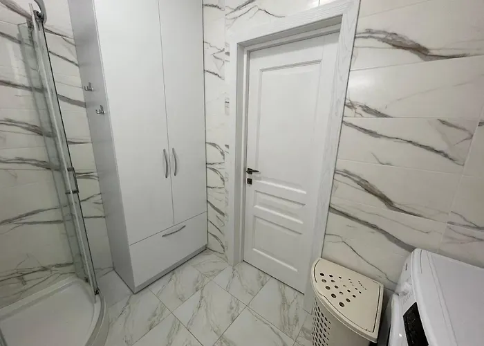 דירה семицвіт House з кондиціонером